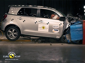 Краш-тест Toyota Urban Cruiser. Фото Euro NCAP