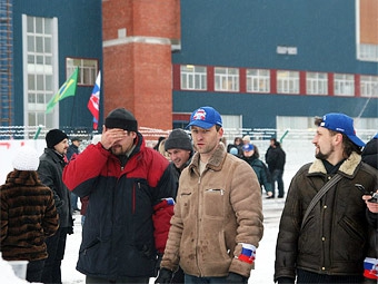 Алексей Этманов в ходе забастовки 2007 года. Фото Ленты.Ру