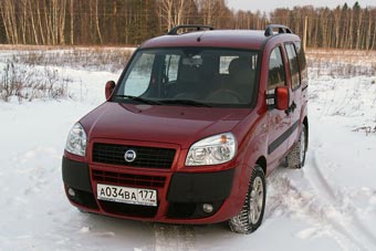 Fiat Doblo. Фото Иванова Сергея, Lenta.Ru