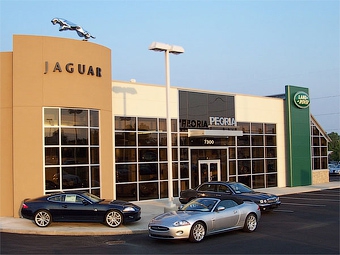 Представительство Jaguar land Rover. Фото с сайта nextautos.com