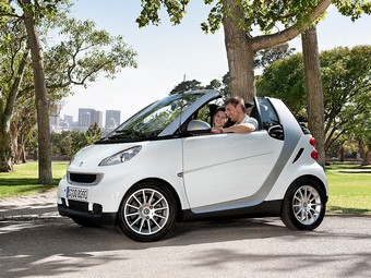 Smart ForTwo. Фото Smart