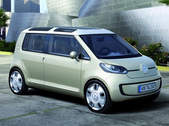Volkswagen space up! blue. Фото Volkswagen