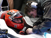 Михаэль Шумахер на тестах. Фото Mercedes GP