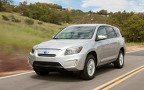 Toyota RAV4 EV. Фото Toyota