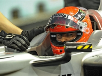 Михаэль Шумахер. Фото (c) <a href="http://lenta.ru/info/afp.htm">AFP</a>