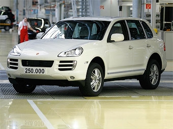 Юбилейный Porsche Cayenne. Фото Porsche