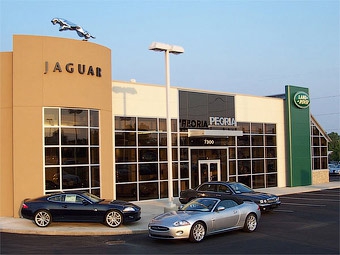 Представительство Jaguar Land Rover. Фото с сайта nextautos.com