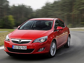Opel Astra. Фото Opel