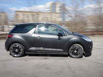 Citroen DS3 Just Black. Фото Ленты.Ру и Citroen