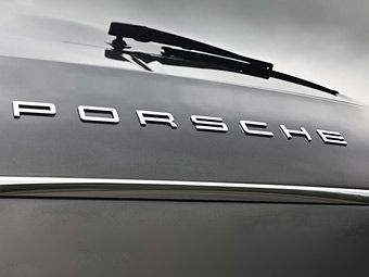 Porsche    Audi - Porsche