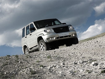 UAZ Patriot Sport. Фото UAZ