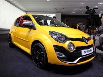 Renault Twingo RS. Фото Антона Уханова, Motor.Ru