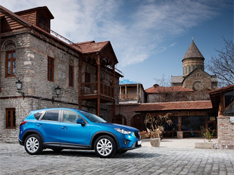 Фотографии компании Mazda