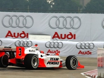 Хелио Кастроневеш (Team Penske). Гонка Detroit Indy Grand Prix, 2008. Фото с сайта penskeracing.com