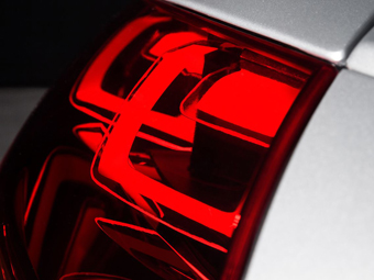 Audi  3D-   