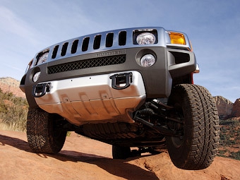 Фото (c) <a href="http://lenta.ru/info/ap.htm">AP</a> и компании Hummer