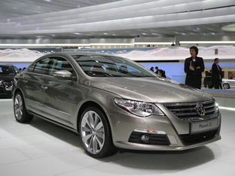 Volkswagen Passat CC. Фото Ленты.Ру