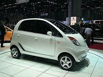 Tata Nano. Фото Ленты.Ру