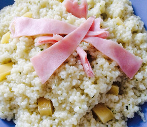 Фотография рецепта Кускус с сыром и ветчиной