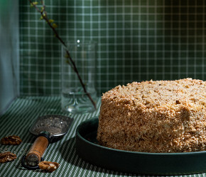 Фотография рецепта Торт с грецкими орехами и кокосовой стружкой