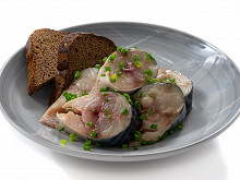 Вкусная скумбрия домашнего посола
