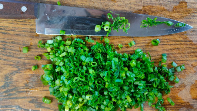 Фото шага рецепта Наливной пирог с капустой 174518 шаг 6