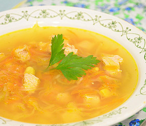 Фотография рецепта Куриный суп с овощами и сметаной