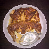 Цыпленок табака с чесночным соусом