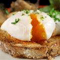 Фотография рецепта Яйца пашот с грибами автор Лизонька