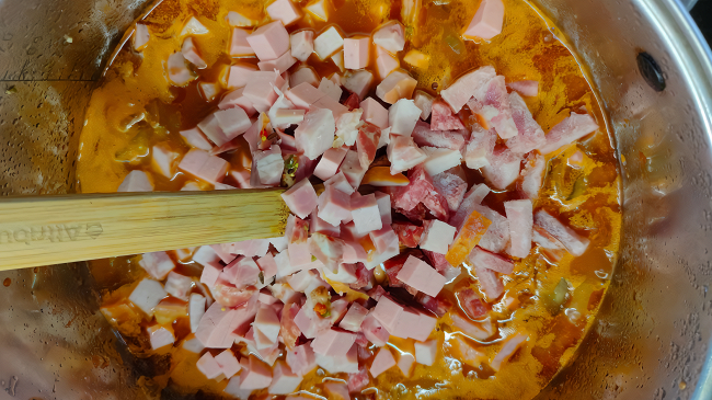Фото шага рецепта Мясная солянка с картофелем 174725 шаг 10