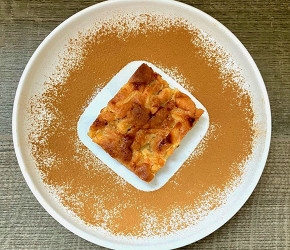 Фотография рецепта Безглютеновый пирог с ананасом и яблоком
