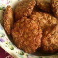 Фотография рецепта Мягкое овсяное печенье с изюмом (Chewy oatmeal raisin cookies) автор Kamila Azizbek