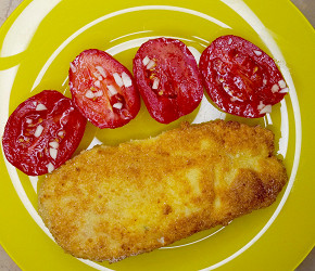 Фотография рецепта Куриные грудки фаршированные чесночным маслом
