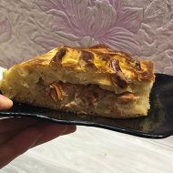 Закусочный пирог с красной рыбой