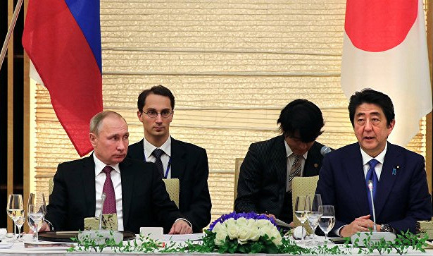 Путин: наивно полагать, что можно в одночасье решить вопрос мирного договора с Японией
