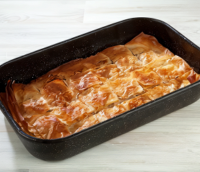 Фотография рецепта Греческий пирог с тыквой, фетой и шалфеем (Kolokithopita)