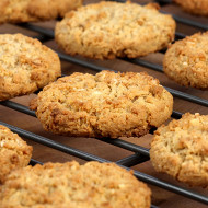 Домашнее овсяное печенье с грецкими орехами