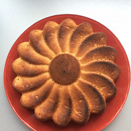 Банановый пирог с молоком