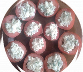 Фотография рецепта Закуска из помидоров с сыром и чесноком