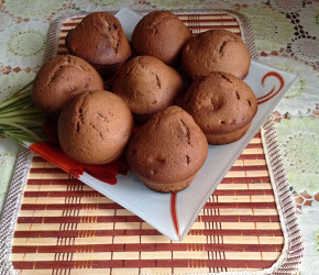 Фотография рецепта Маффины с корицей, изюмом и орехами