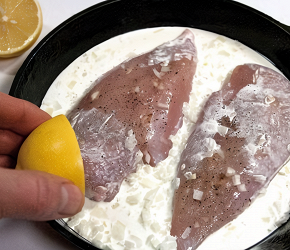 Фотография рецепта Куриные грудки, запеченные в сливках, под сыром