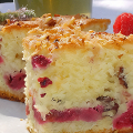 Фотография рецепта Пирог с малиной и орехами автор Максим Гелаев