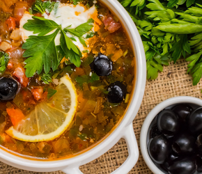 Фотография рецепта Солянка мясная сборная с беконом