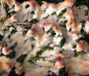 Фотография рецепта Запеканка из брокколи со сливками и сыром