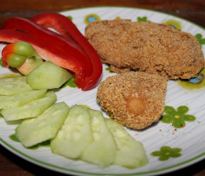 Фотография рецепта Куриное филе с йогуртом и горчицей, запеченное в крекерах