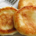 Фотография рецепта Сырники с курагой и грецкими орехами автор Мария Бесан