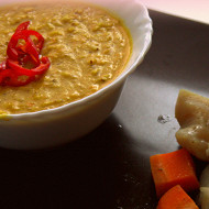 Кукурузный крем-суп с карри и кокосом