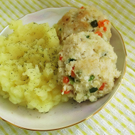 Котлеты из трески с овощами