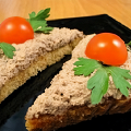 Фотография рецепта Куриный паштет с орехами автор Алена