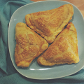 Фотография рецепта Пирожки с фетой и шпинатом (Spanakotiropita) автор Евгения Кукоба